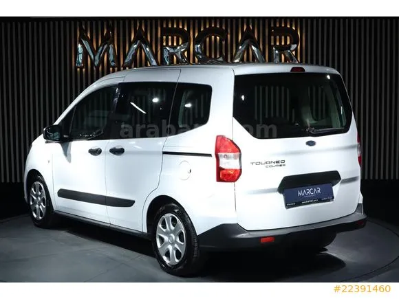 Ford Tourneo Courier 1.5 TDCi Journey Trend Image 4
