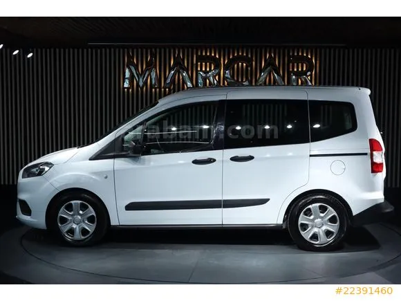 Ford Tourneo Courier 1.5 TDCi Journey Trend Image 5